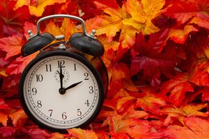 Fall Clock Picture.jpg